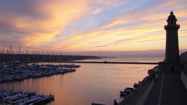 Les meilleurs couvreurs à Calais pour un service impeccable